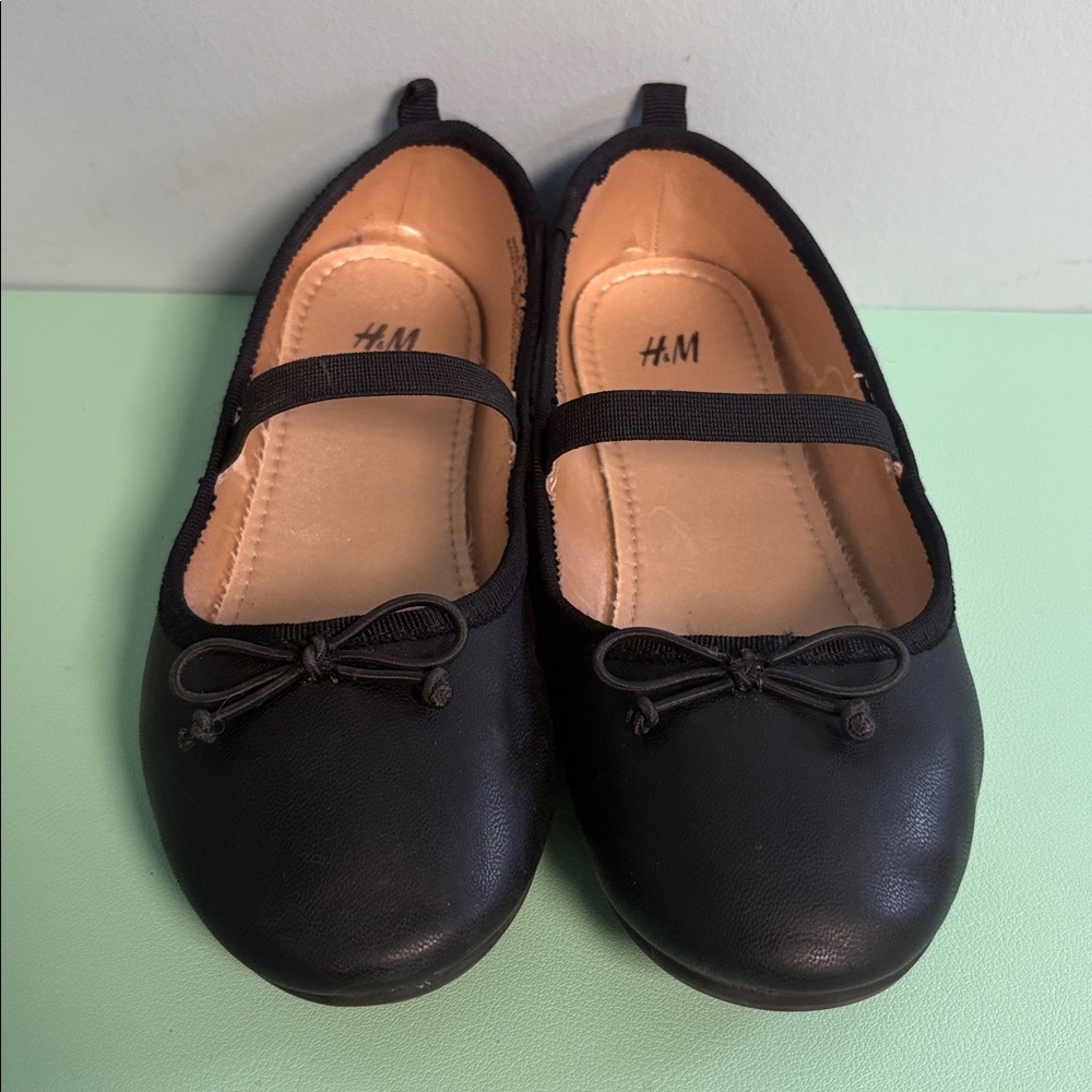 H&M Black Ballet Flat Shoes, Girls Dress Shoes with Straps, Girl Size 31 Shoes
